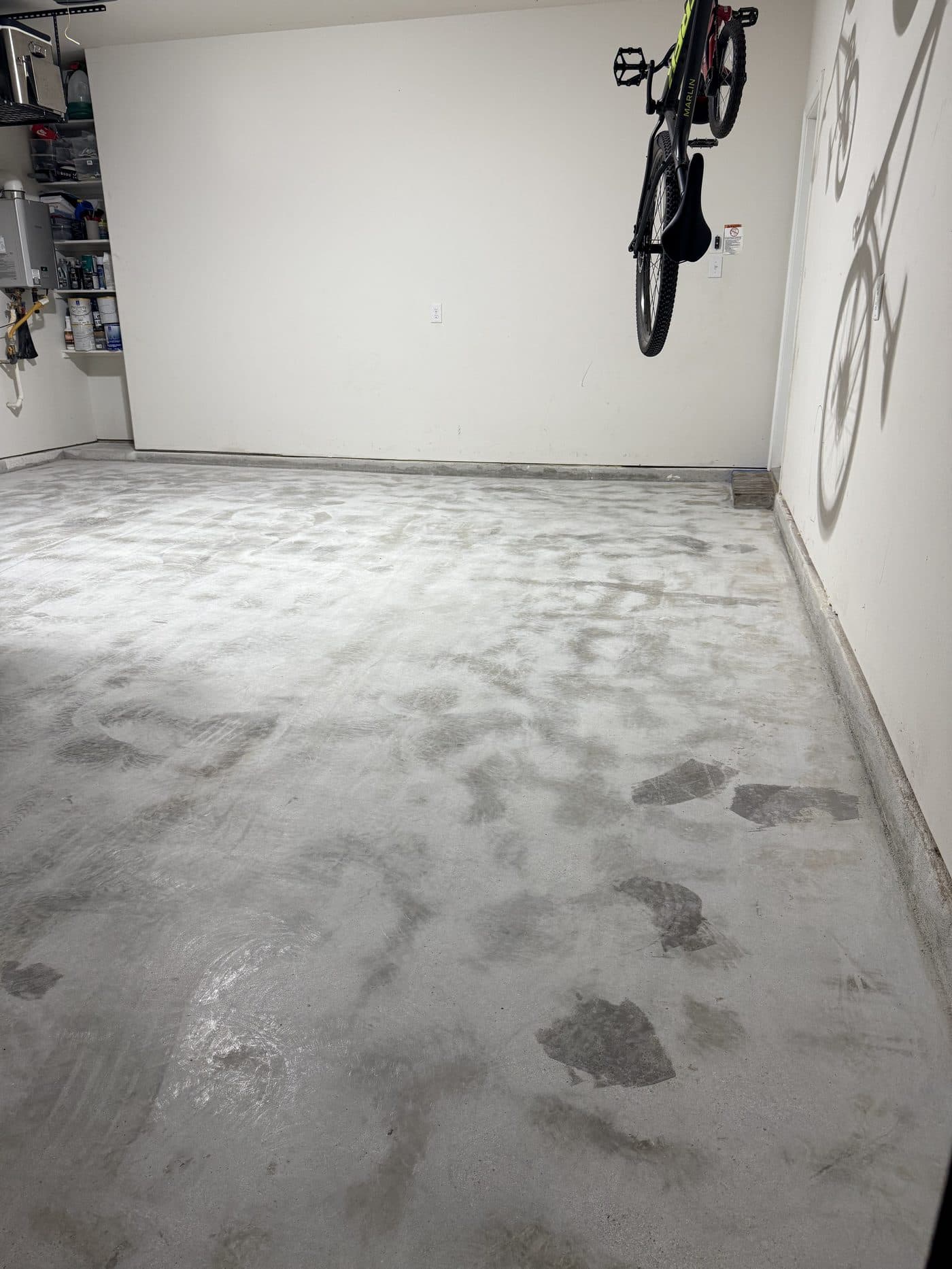 Equipo ProTex instalando epoxy